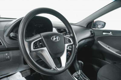 Hyundai Solaris 1.6 AT (123 л. с.)
