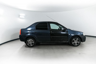 Renault Logan 1.4 MT (75 л.с.)