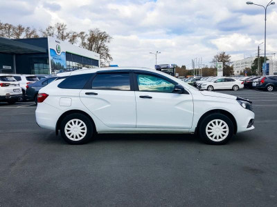 LADA Vesta SW 1.6 MT (106 л.с.)