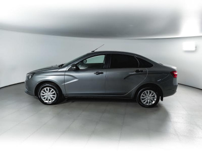 LADA Vesta 1.6 MT (106 л. с.)