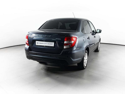 LADA Новая Granta седан 1.6 MT 16 кл (106 л. с.)