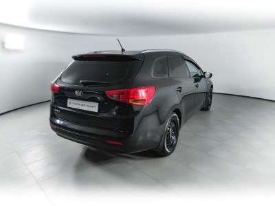 Kia Ceed 1.6 MT (129 л. с.)