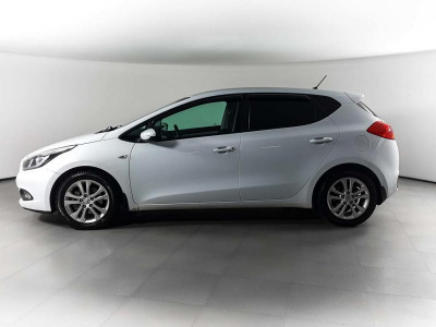 Kia Ceed 1.6 AT (129 л. с.)