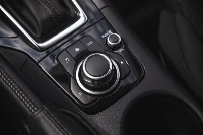 Mazda 3 1.5 AT (120 л.с.)