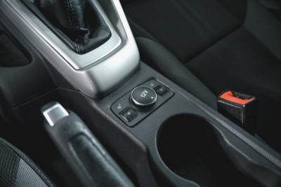 Ford Focus 1.6 MT (125 л. с.)