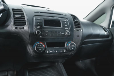 Kia Cerato 2.0 AT (150 л. с.)