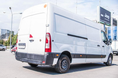 Renault Master 2.3 dCi MT RWD L4H3 4500 (125 л. с.'12)